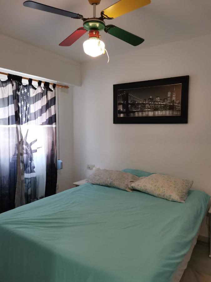 Apartamento Con Wifi, Mascotas Bienvenidas ベニドルム エクステリア 写真
